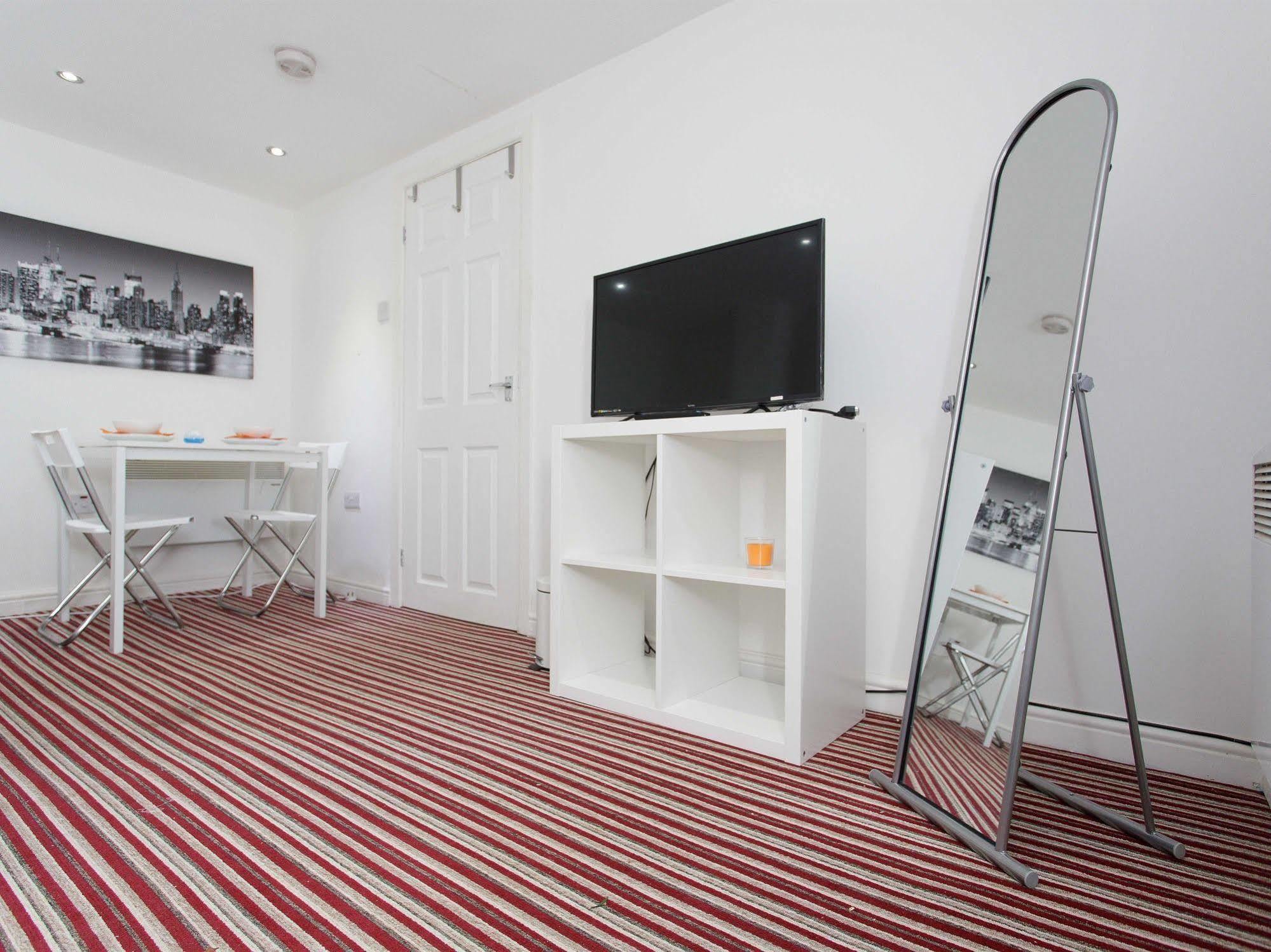לידס Brownhill Studio In Leeds מראה חיצוני תמונה